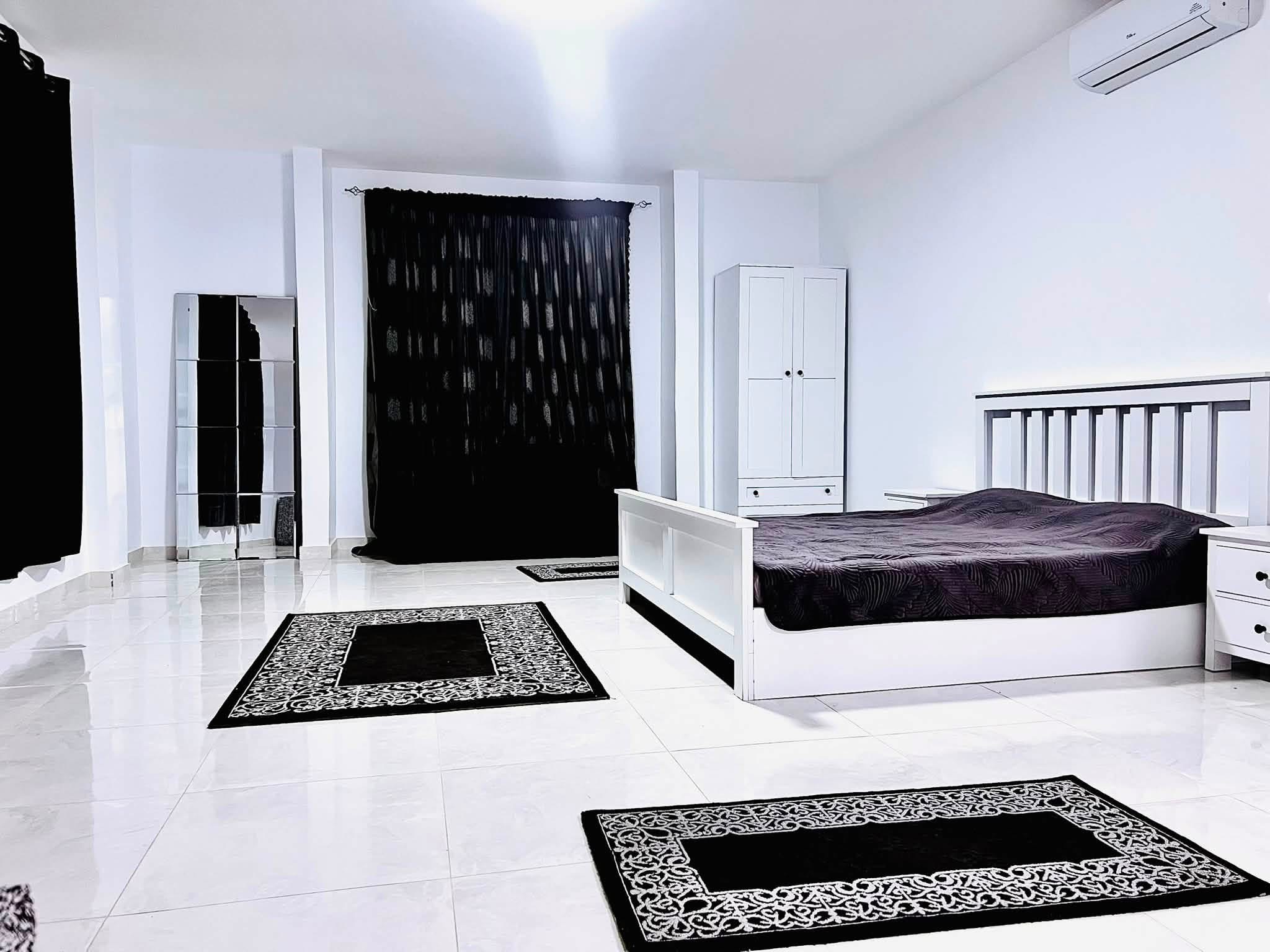 yola House  005