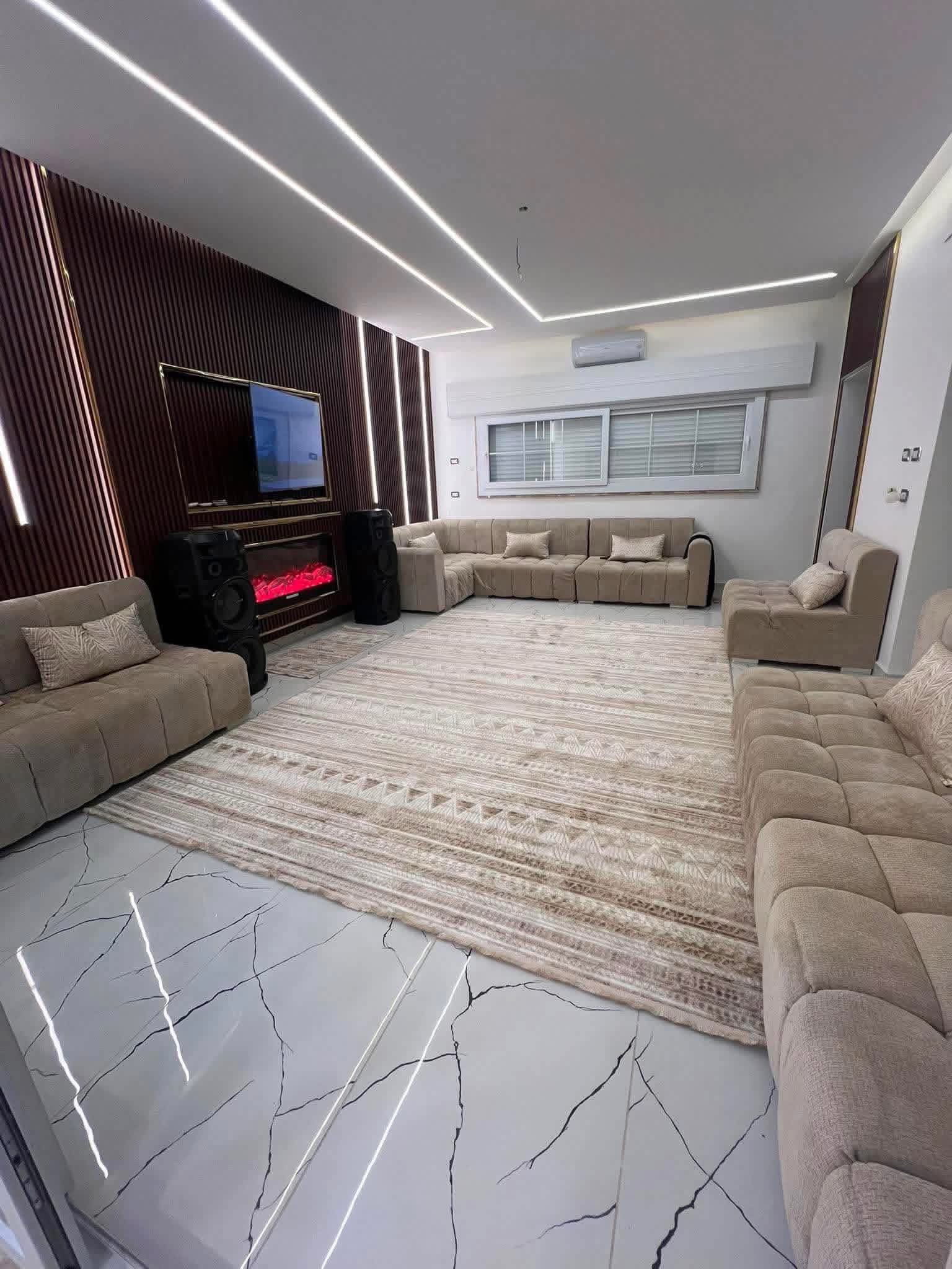الفخامة 001